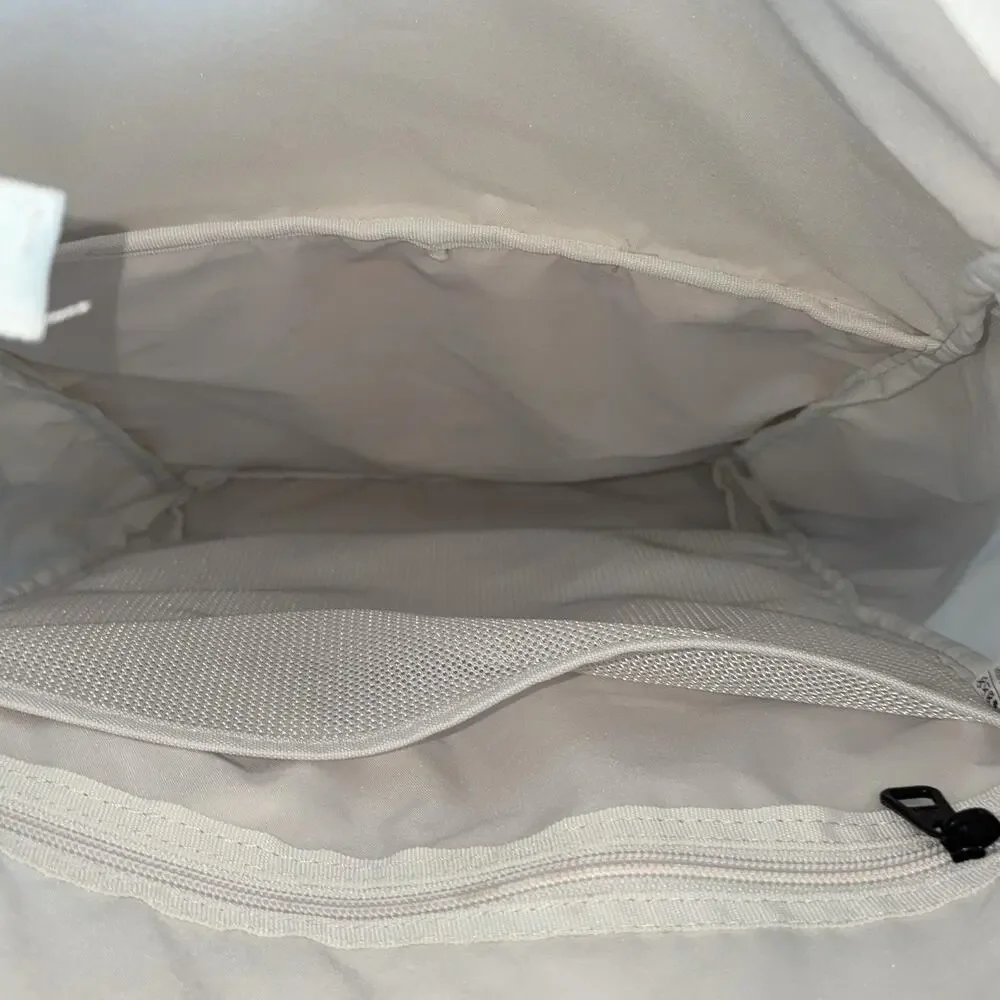 Nike White 20